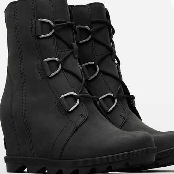 None Shoes - Stylish Black Lace-Up Wedge Boots